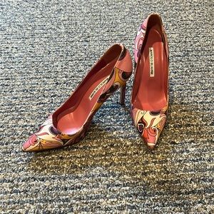 Manolo Blahnik pumps
